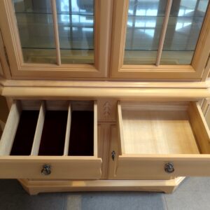 希少 照明付き リビングボード 飾り棚 食器棚