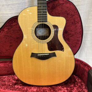 【 美品 】 アコースティックギター 214ce Plus テイラー ギターズ 動作確認済み アコギ ギター エレアコ