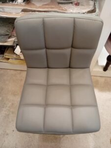 1 / 10 【店頭引取限定】 カウンターチェア ガス式 昇降式