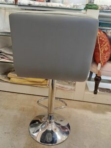 1 / 10 【店頭引取限定】 カウンターチェア ガス式 昇降式
