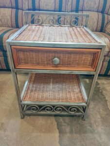 Wicker ナイトスタンド サイドテーブル