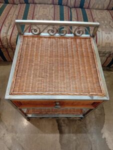 Wicker ナイトスタンド サイドテーブル
