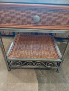 Wicker ナイトスタンド サイドテーブル
