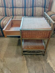 Wicker ナイトスタンド サイドテーブル