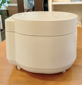 3合炊き マイコン炊飯器 RC-MGA30-C 2023年 IRIS OHYAMA ライトモカ 低温調理可能 一人暮らし向け