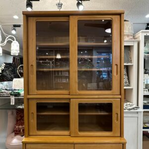 カリモク家具 食器棚 カットガラス 幅89㎝