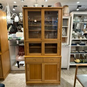 カリモク家具 食器棚 カットガラス 幅89㎝