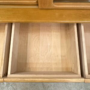 カリモク家具 食器棚 カットガラス 幅119㎝