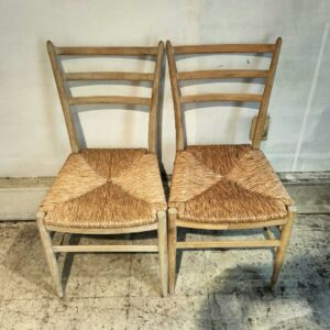 廃番　良美品 sue chair　2脚セット