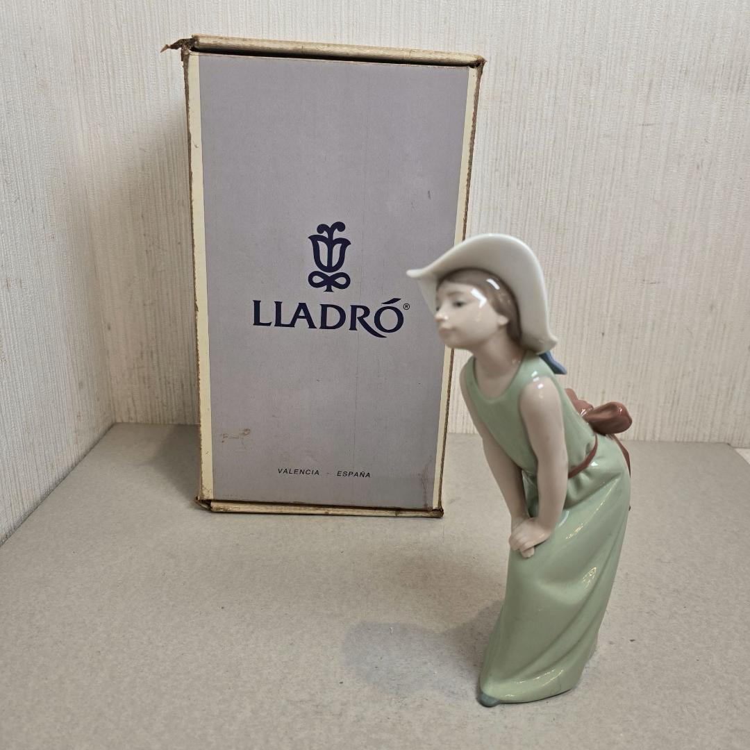 【美品】 少女 05009 陶磁器