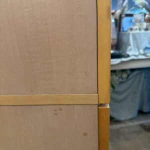 カットガラス 食器棚 幅83 高さ185