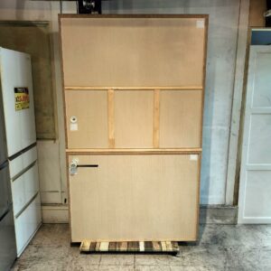 美品　キッチンボード　「アルミナ2」