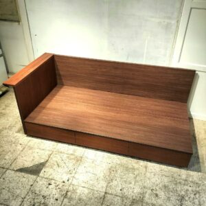 ＴＡＩＤＡ　大容量　多機能家具　収納つきソファ