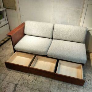 ＴＡＩＤＡ　大容量　多機能家具　収納つきソファ