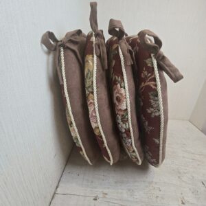 【4個セット】 新品 バテイ クッション 赤